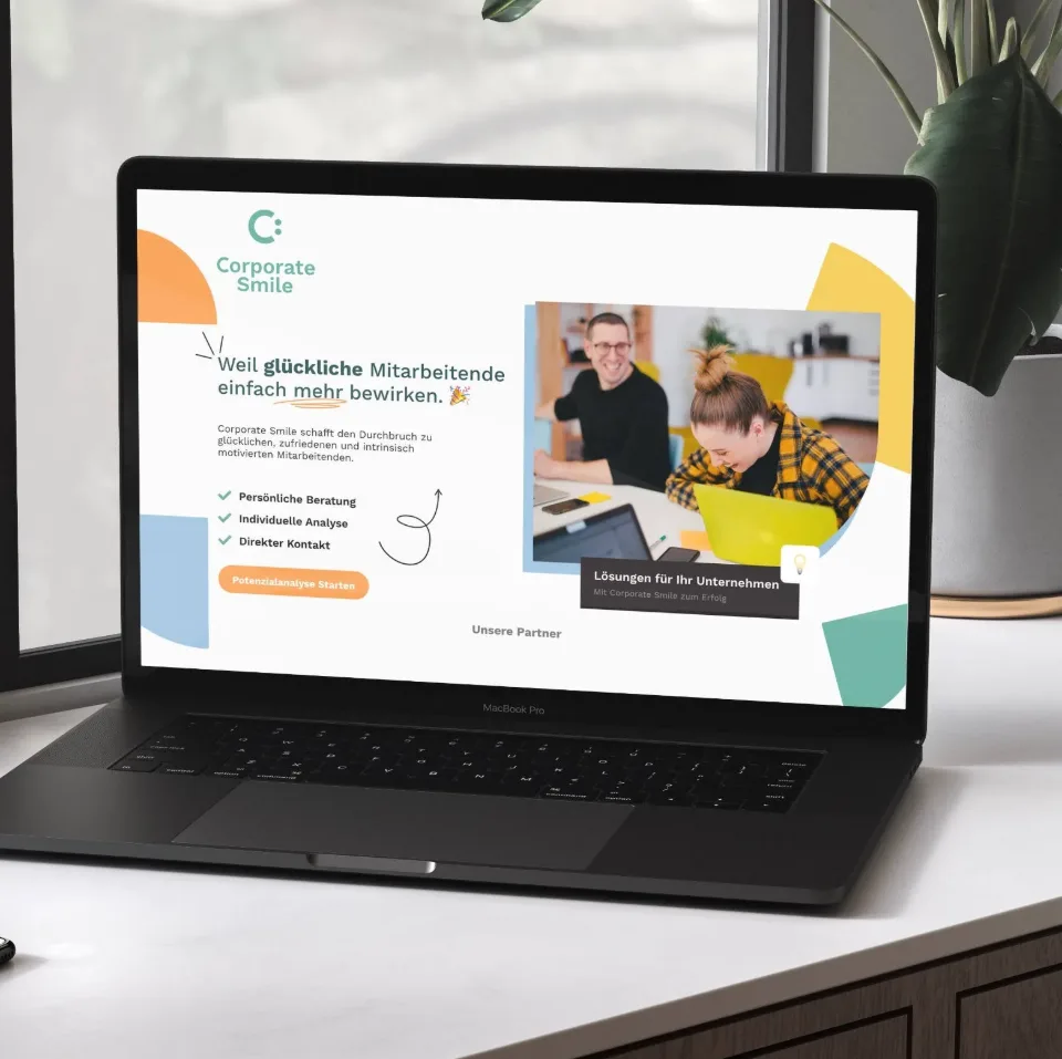 Landingpage von Corporate Smile auf einem Laptop